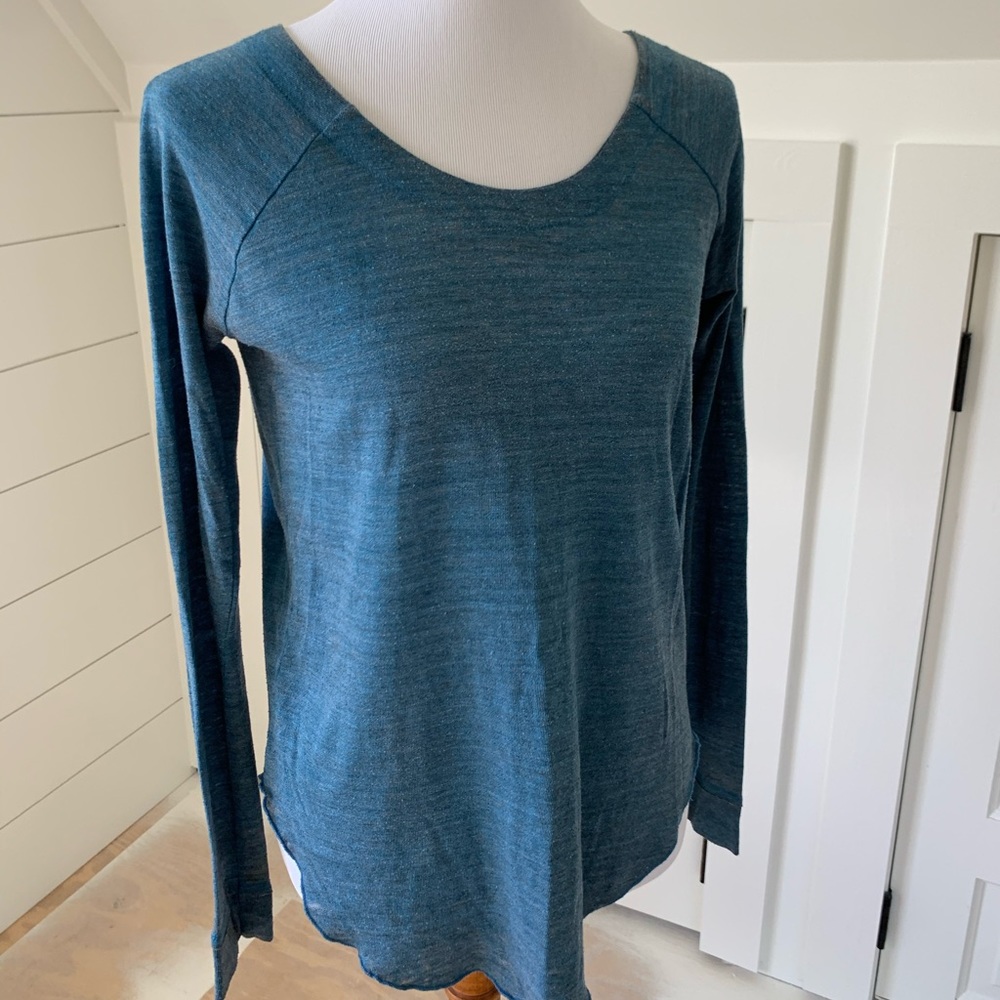 Chaser long sleeve teal top S